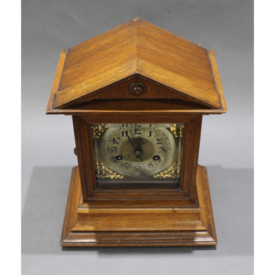 German Oak Cased Mantle Clock by Junghans Wurttemberg c.1900